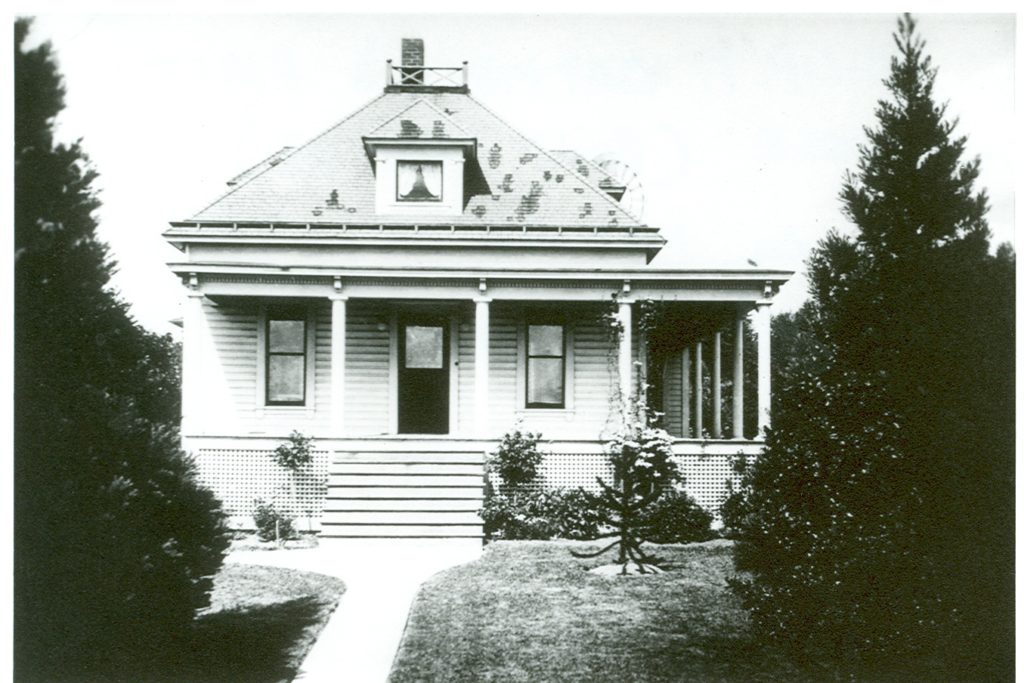 Philip Oatfield house (c. 1907-1910)